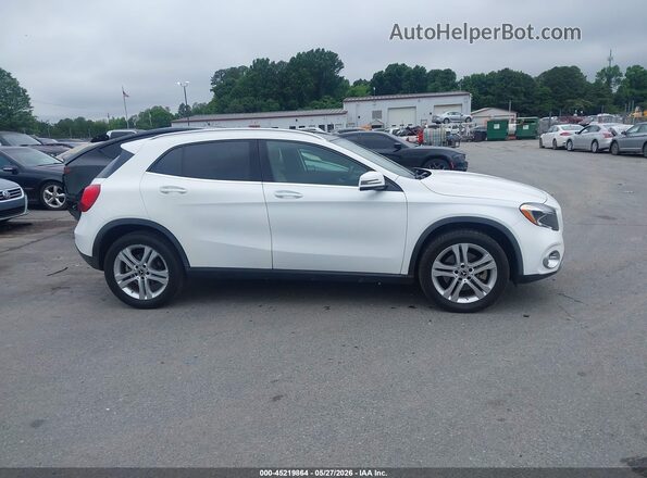 WDCTG4EB3KU004205 2019 MERCEDES-BENZ GLA 250 White Вид задньої частини салону