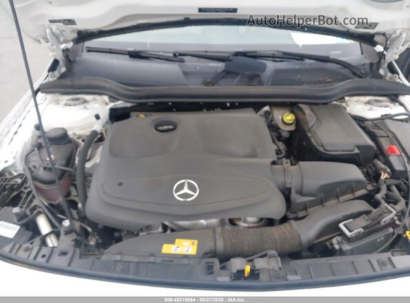 WDCTG4EB3KU004205 2019 MERCEDES-BENZ GLA 250 White Вид ззаду