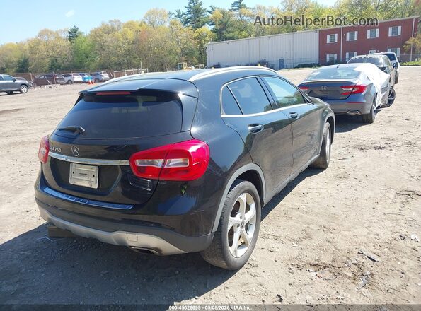 WDCTG4EB4JJ390584 2018 MERCEDES-BENZ GLA 250 Black 