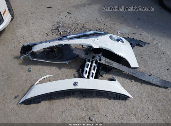 WDCTG4EB4JJ423843 2018 MERCEDES-BENZ GLA 250 White ხელსაწყოთა პანელის ხედი