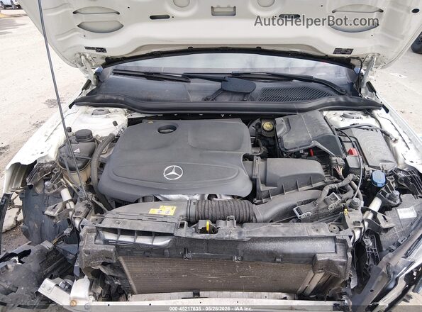 WDCTG4EB4JJ423843 2018 MERCEDES-BENZ GLA 250 White უკანა ხედი