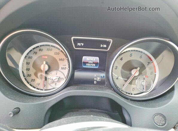 WDCTG4EB5HJ357698 2017 MERCEDES-BENZ GLA White Vista del cuadro de instrumentos