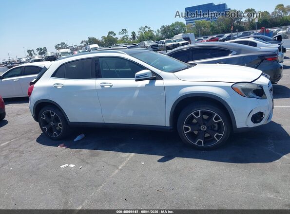 WDCTG4EB5JJ520193 2018 MERCEDES-BENZ GLA 250 White Vista interior trasera