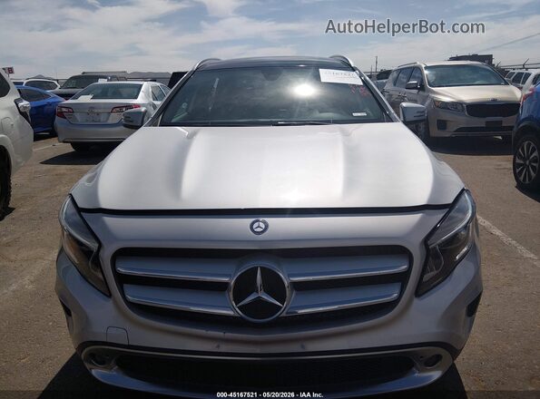 WDCTG4EB9HJ291382 2017 MERCEDES-BENZ GLA 250 Silver Vista del cuadro de instrumentos