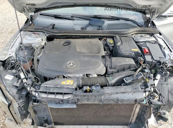 WDCTG4EBXGJ256512 2016 MERCEDES-BENZ GLA Silver Widok komory silnika