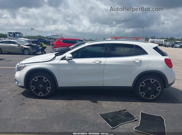 WDCTG4GB0KU005017 2019 MERCEDES-BENZ GLA 250 White Vista interior de 360 grados