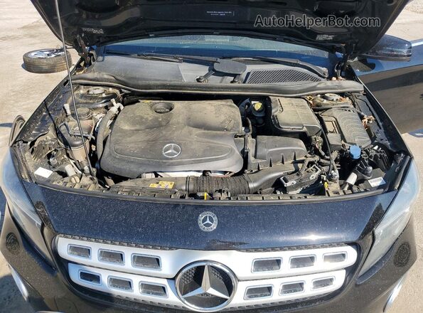 WDCTG4GB2KU007979 2019 MERCEDES-BENZ GLA Black 