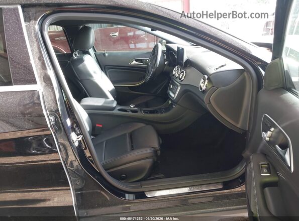WDCTG4GB4LJ685846 2020 MERCEDES-BENZ GLA 250 Black წინა სალონის ხედი