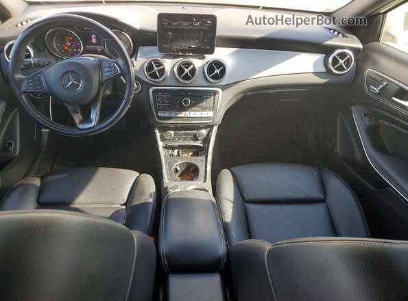 WDCTG4GB5KJ543763 2019 MERCEDES-BENZ GLA Белый 