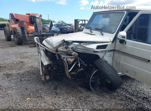 WDCYC7DF0HX270795 2017 MERCEDES-BENZ AMG G 63 White Front view