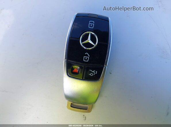 WDD1J6FB3JF007591 2018 MERCEDES-BENZ E-CLASS Silver Widok deski rozdzielczej