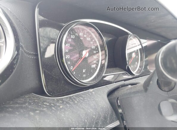 WDD1J6JB1KF077129 2019 MERCEDES-BENZ E-CLASS White Widok tylnych siedzeń