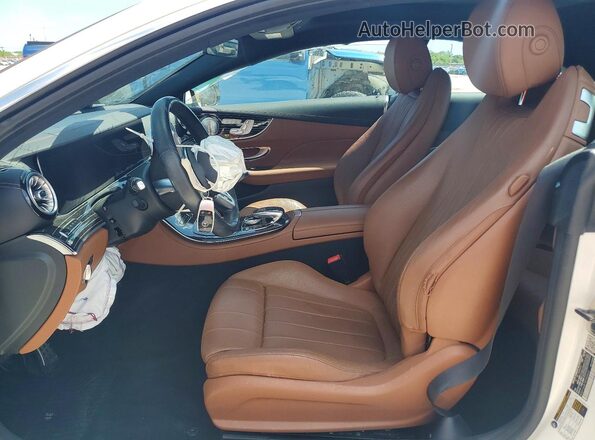 WDD1J6JB7KF094663 2019 MERCEDES-BENZ E White Вид салону спереду
