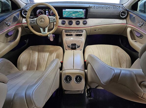 WDD2J5JB9KA027722 2019 MERCEDES-BENZ CLS-CLASS Silver Vista del salpicadero