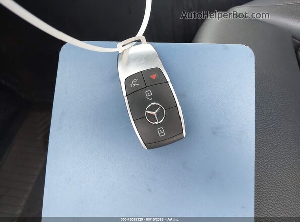 WDD3G4EB3KW001479 2019 MERCEDES-BENZ A 220 Белый Вид панели приборов