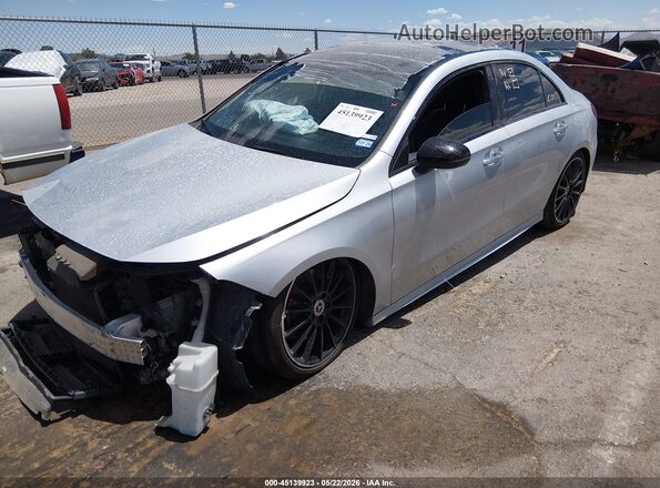 WDD3G4EB4KW012765 2019 MERCEDES-BENZ A 220 Silver Front left