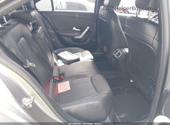 WDD3G4EB4KW033292 2019 MERCEDES-BENZ A 220 Silver Widok naklejki z numerem VIN