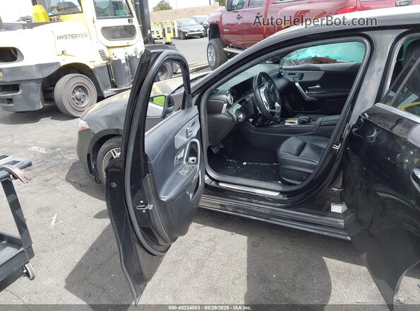 WDD3G4EB4KW034166 2019 MERCEDES-BENZ A 220 Black Սալոնի դիմացի տեսք