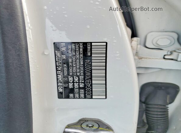 WDD3G4EB7KW000724 2019 MERCEDES-BENZ A White Vista del compartimento del motor