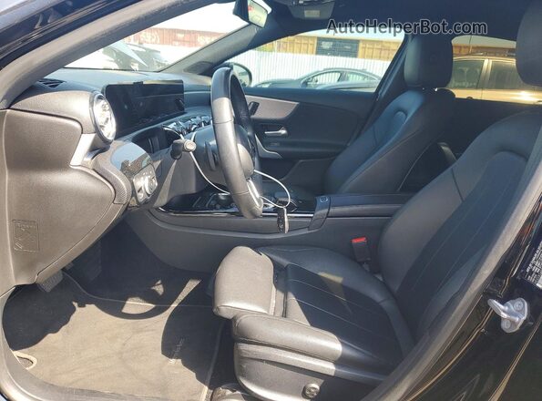 WDD3G4EBXKW021146 2019 MERCEDES-BENZ A Black 