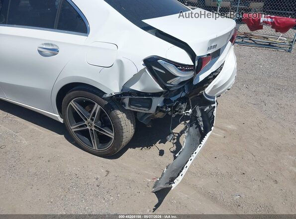 WDD3G4FB6KW026441 2019 MERCEDES-BENZ A 220 Белый Вид спереди