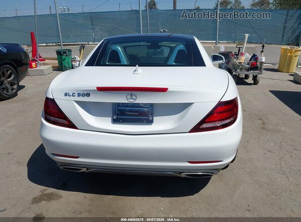 WDDPK3JA1JF155470 2018 MERCEDES-BENZ SLC 300 White 