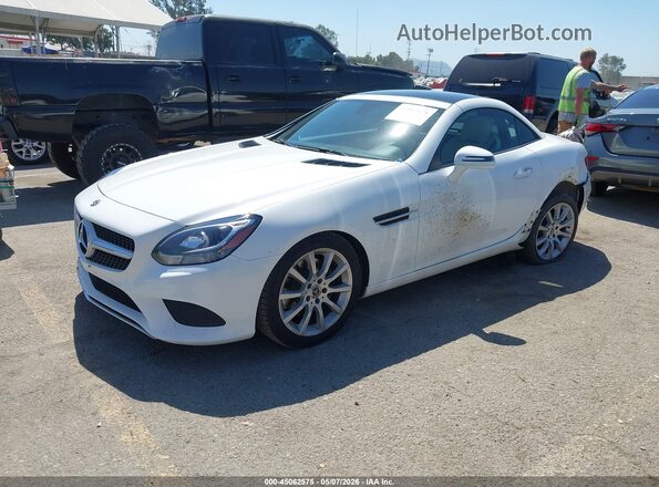 WDDPK3JA1JF155470 2018 MERCEDES-BENZ SLC 300 White 