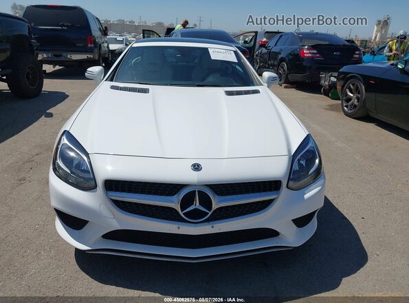 WDDPK3JA1JF155470 2018 MERCEDES-BENZ SLC 300 White 