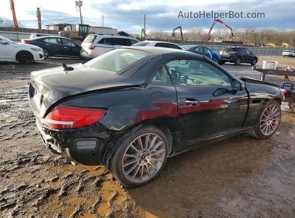 WDDPK3JA4JF154457 2018 MERCEDES-BENZ SLC Black Rear right