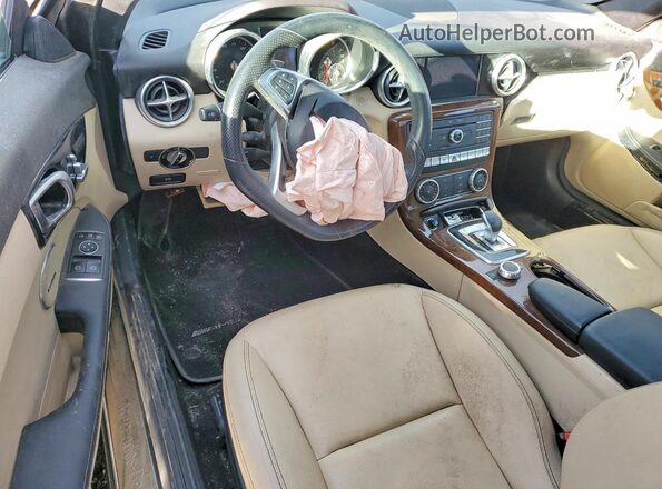 WDDPK3JA4JF154457 2018 MERCEDES-BENZ SLC Black Dashboard view