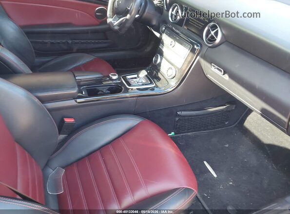 WDDPK3JA7JF153075 2018 MERCEDES-BENZ SLC 300 Gray Вид салону спереду