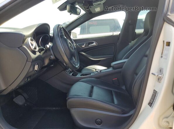 WDDSJ4EB0JN578424 2018 MERCEDES-BENZ CLA-CLASS White 