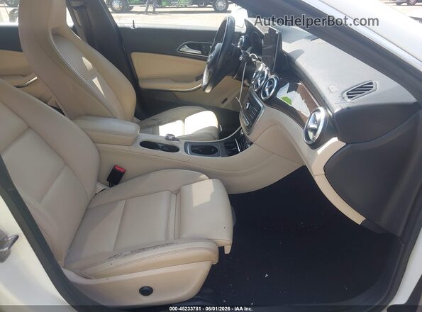 WDDSJ4EB0KN769018 2019 MERCEDES-BENZ CLA 250 White Front interior view