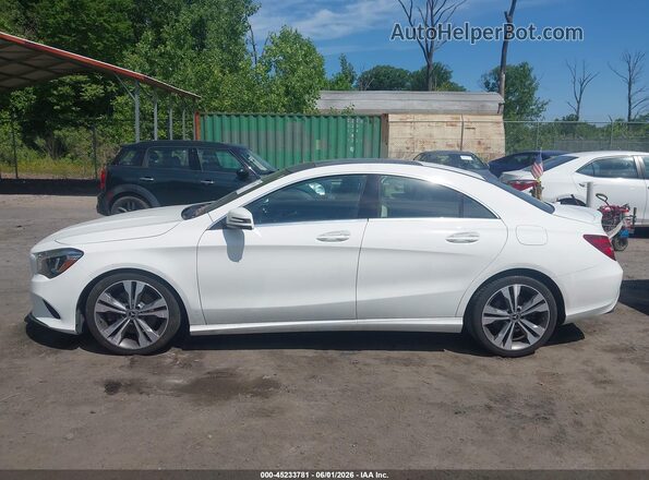 WDDSJ4EB0KN769018 2019 MERCEDES-BENZ CLA 250 White 360 interior view