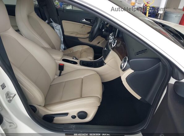 WDDSJ4EB3GN375892 2016 MERCEDES-BENZ CLA 250 White 