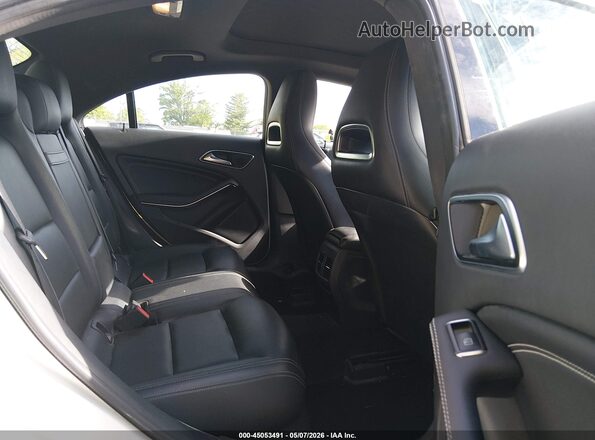 WDDSJ4EB3JN505693 2018 MERCEDES-BENZ CLA 250 White Вид наклейки з VIN-кодом