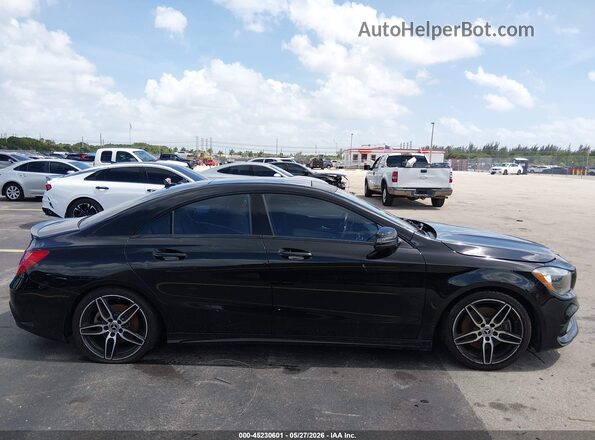 WDDSJ4EB4JN608962 2018 MERCEDES-BENZ CLA 250 Black 360 interior view