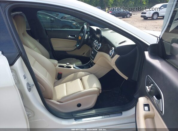WDDSJ4EB5HN427685 2017 MERCEDES-BENZ CLA 250 White 