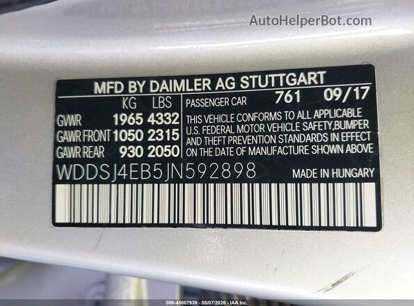 WDDSJ4EB5JN592898 2018 MERCEDES-BENZ CLA 250 Silver Շարժիչի բաժամունքի տեսք