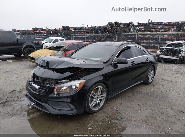 WDDSJ4EB6JN528806 2018 MERCEDES-BENZ CLA 250 Black Widok z przodu