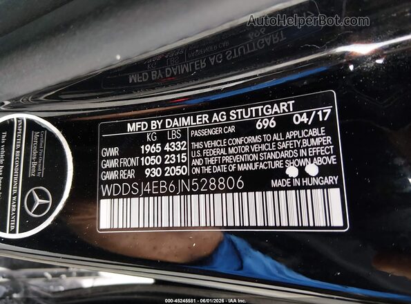 WDDSJ4EB6JN528806 2018 MERCEDES-BENZ CLA 250 Black Widok komory silnika