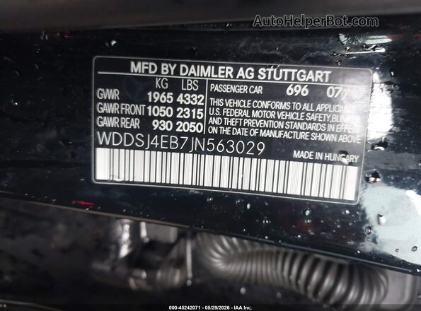 WDDSJ4EB7JN563029 2018 MERCEDES-BENZ CLA 250 Black Շարժիչի բաժամունքի տեսք