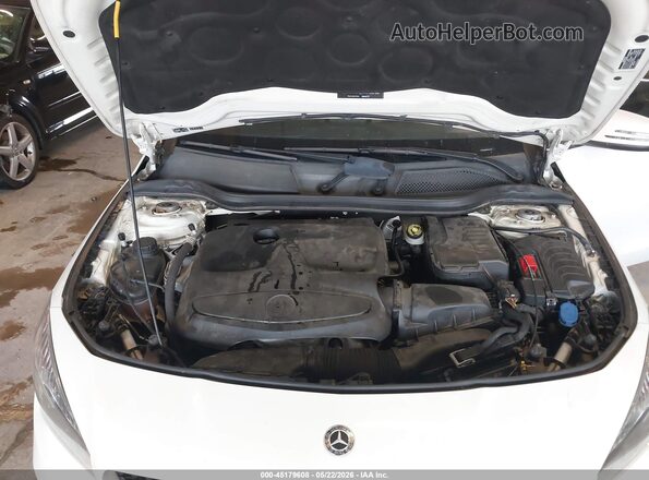 WDDSJ4EB8JN594693 2018 MERCEDES-BENZ CLA 250 White Rear view