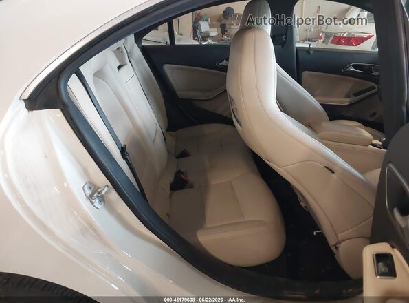 WDDSJ4EB8JN594693 2018 MERCEDES-BENZ CLA 250 White VIN sticker view