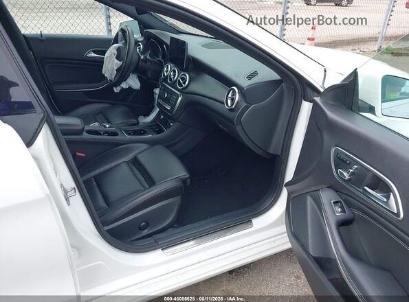 WDDSJ4EB9KN708539 2019 MERCEDES-BENZ CLA 250 White 