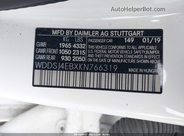 WDDSJ4EBXKN766319 2019 MERCEDES-BENZ CLA 250 White ძრავის განყოფილების ხედი