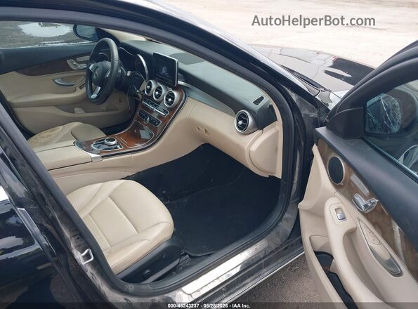 WDDWF4JB1HR253230 2017 MERCEDES-BENZ C-CLASS Черный Вид салона спереди