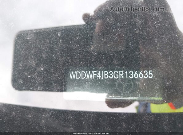 WDDWF4JB3GR136635 2016 MERCEDES-BENZ C-CLASS Серый Вид подкапотного пространства
