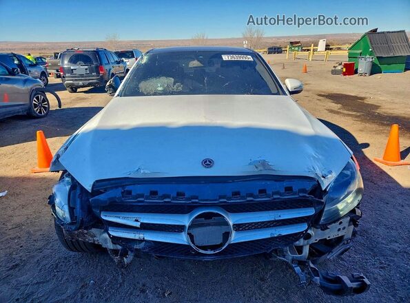 WDDWF4JB5JR421392 2018 MERCEDES-BENZ C White Widok z przodu