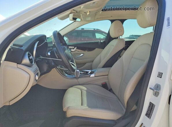 WDDWF4JB6GR136211 2016 MERCEDES-BENZ C White Вид салону спереду